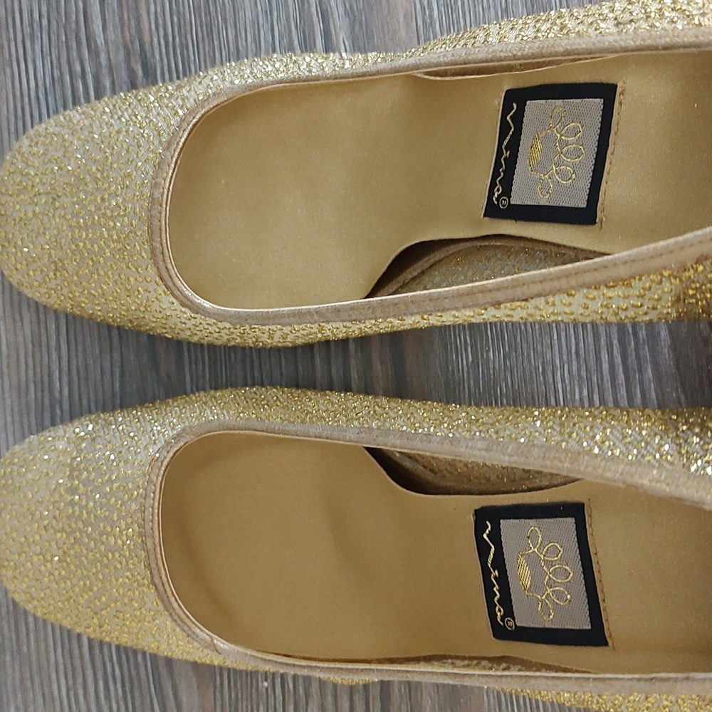 Like New NINA Sparkly Gold Pumps Shoes Heels Leather Soles 7.5 - Picture 9 of 13